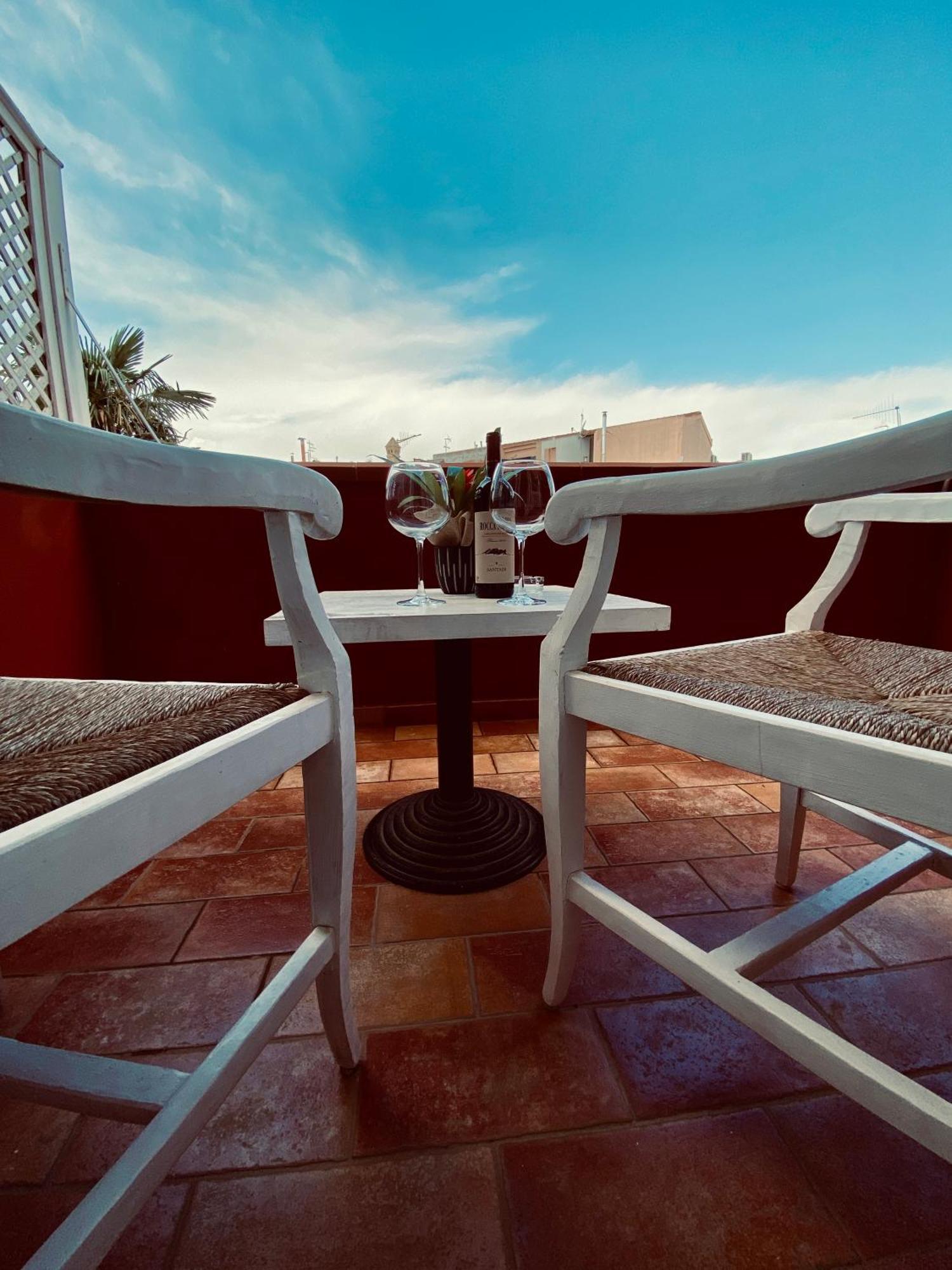 Locanda Degli Artisti Tortoli Ngoại thất bức ảnh