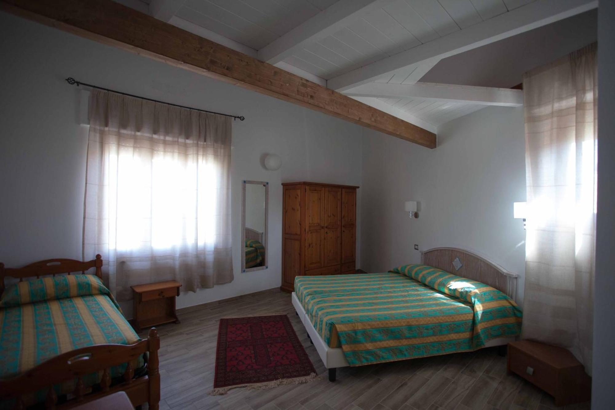 Locanda Degli Artisti Tortoli Ngoại thất bức ảnh