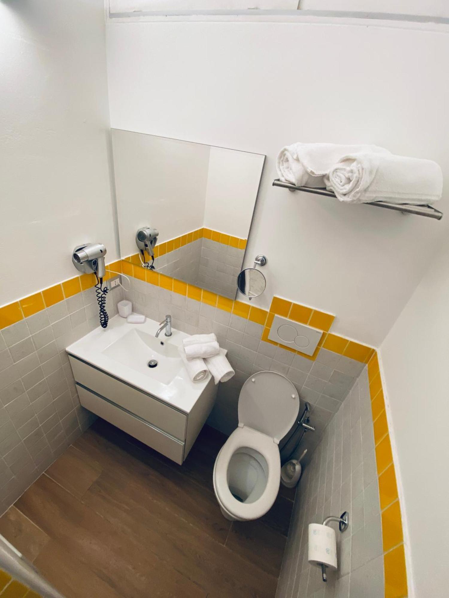 Locanda Degli Artisti Tortoli Ngoại thất bức ảnh