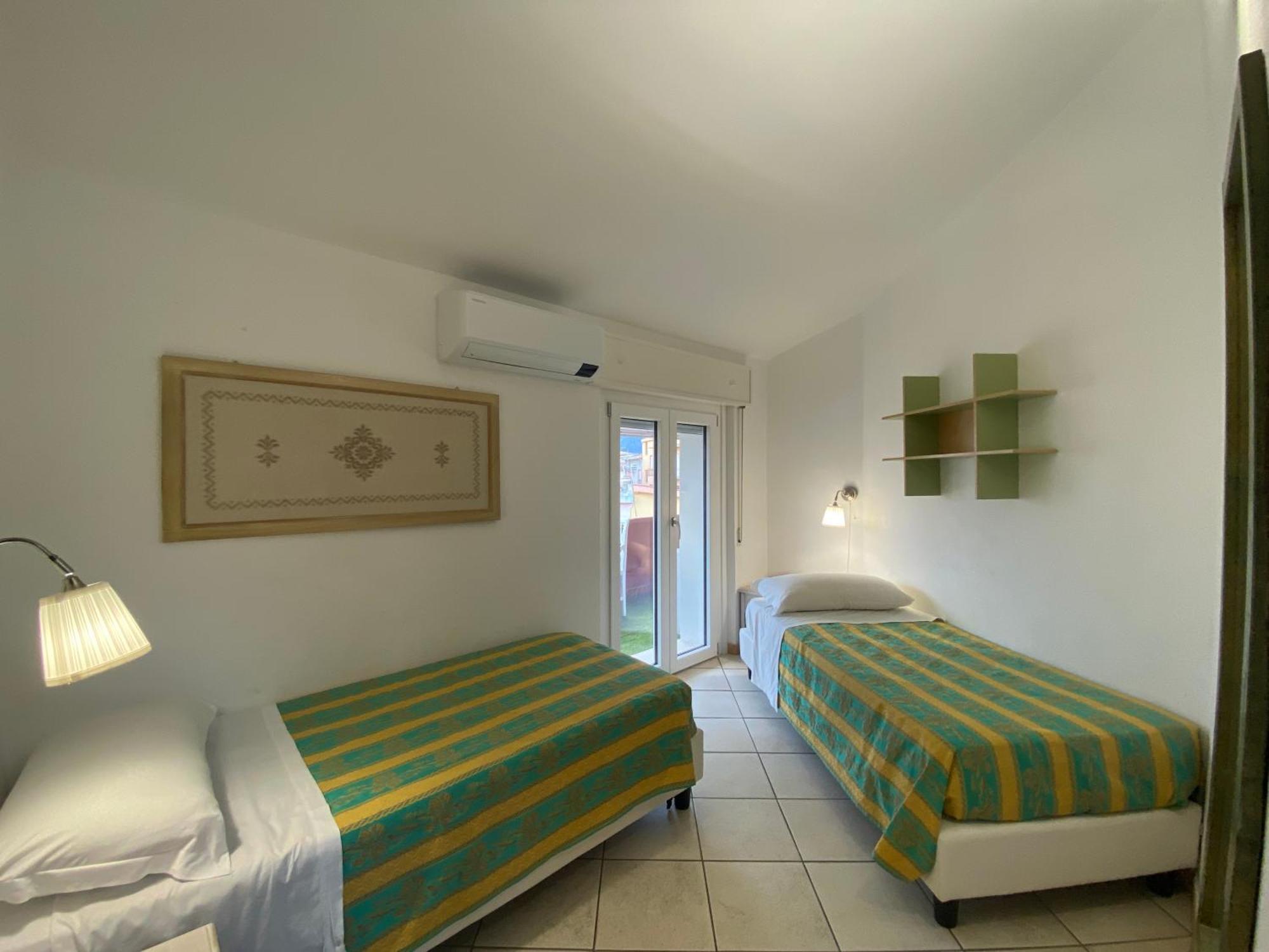 Locanda Degli Artisti Tortoli Ngoại thất bức ảnh