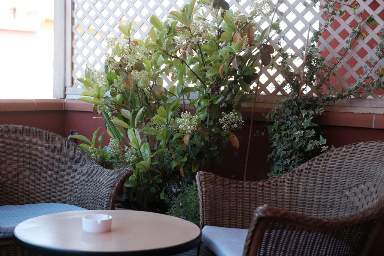 Locanda Degli Artisti Tortoli Ngoại thất bức ảnh
