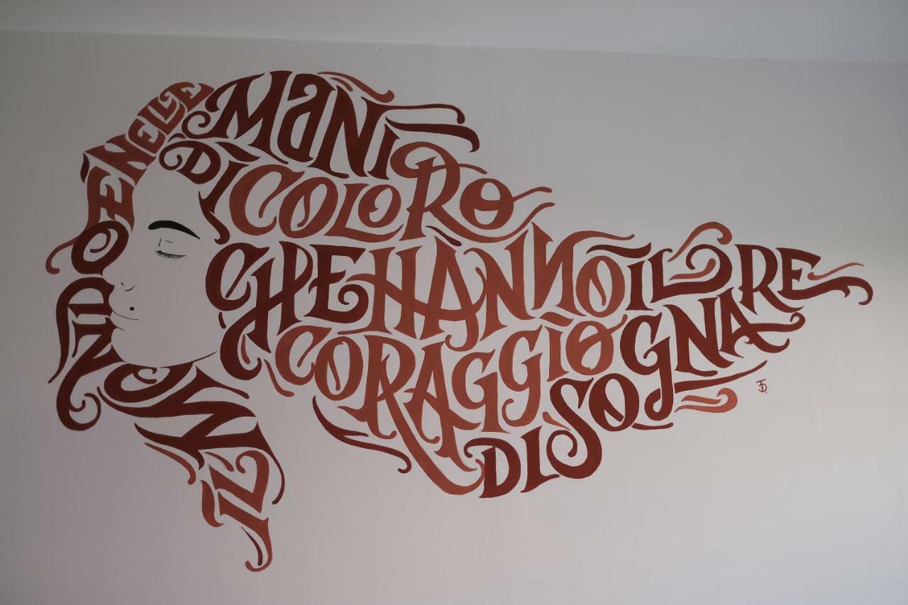 Locanda Degli Artisti Tortoli Ngoại thất bức ảnh